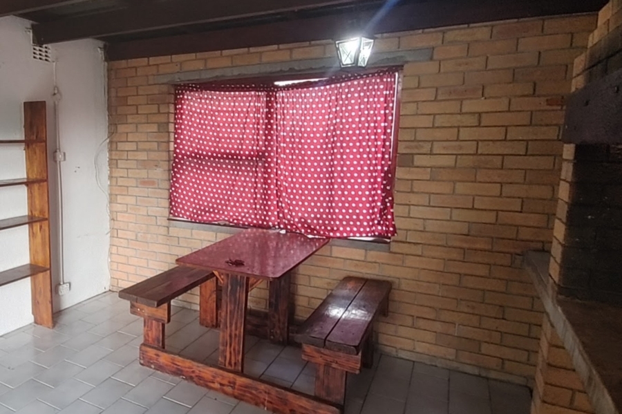 3 Bedroom Property for Sale in Brackenfell Central Western Cape